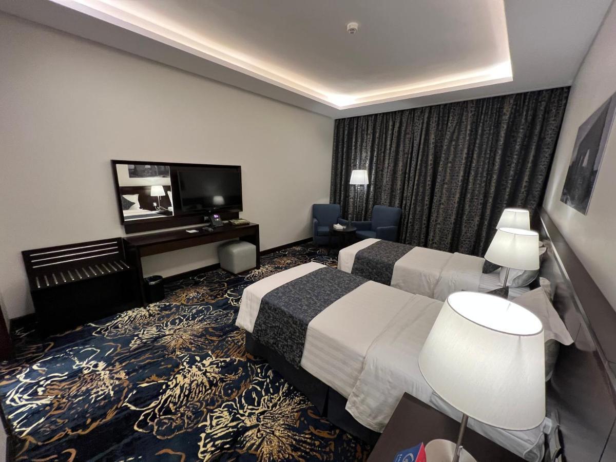Zaha Taiba Hotel Medina Esterno foto
