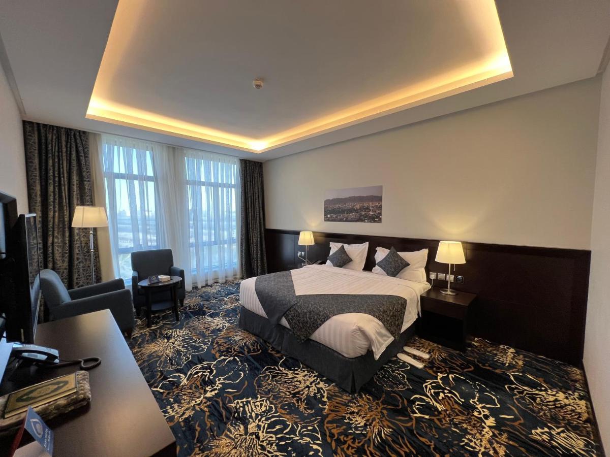 Zaha Taiba Hotel Medina Esterno foto